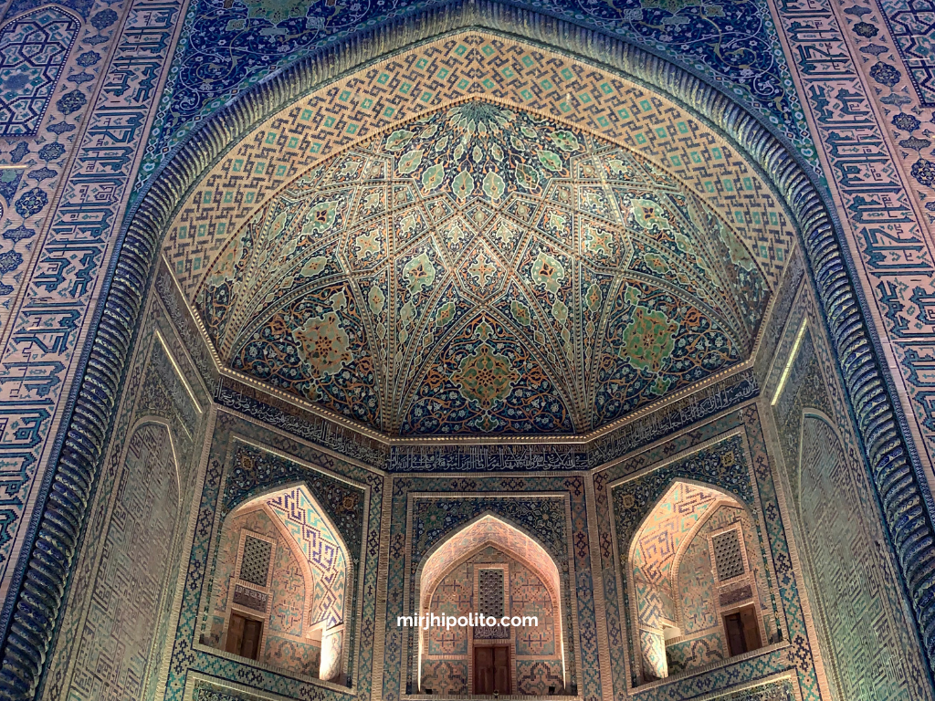 Central Asia Countries: Madrassah in Registan Square, Samarkand, Uzbekistan