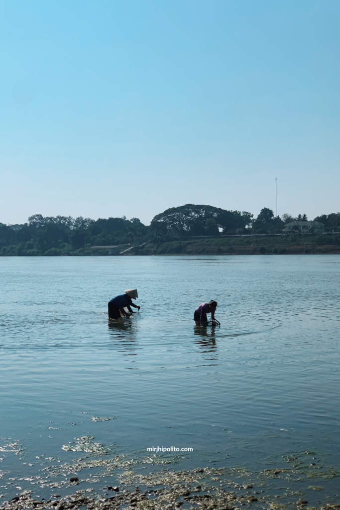A Sunny Day Along Mekong, Vientiane, Laos