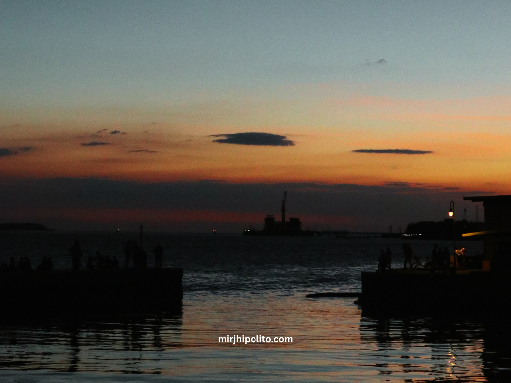 Tamsui Fisherman's Wharf at sunset